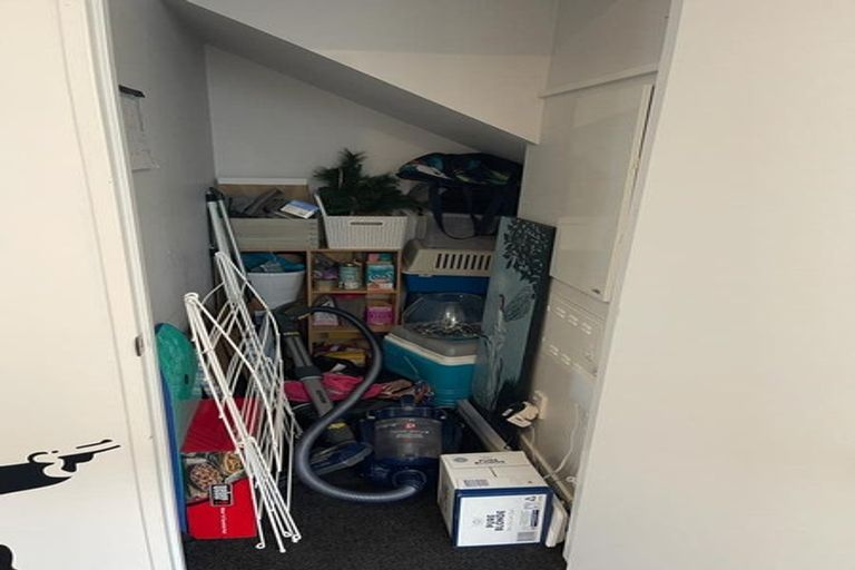 Photo of property in 8/59 The Parade, Island Bay, Wellington, 6023