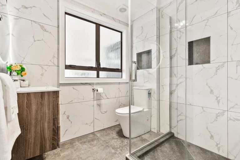 Photo of property in 181 Rathgar Road, Henderson, Auckland, 0610