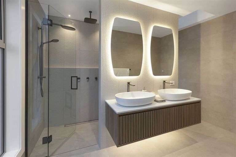 Photo of property in 40 Rayburn Avenue, Papanui, Christchurch, 8053