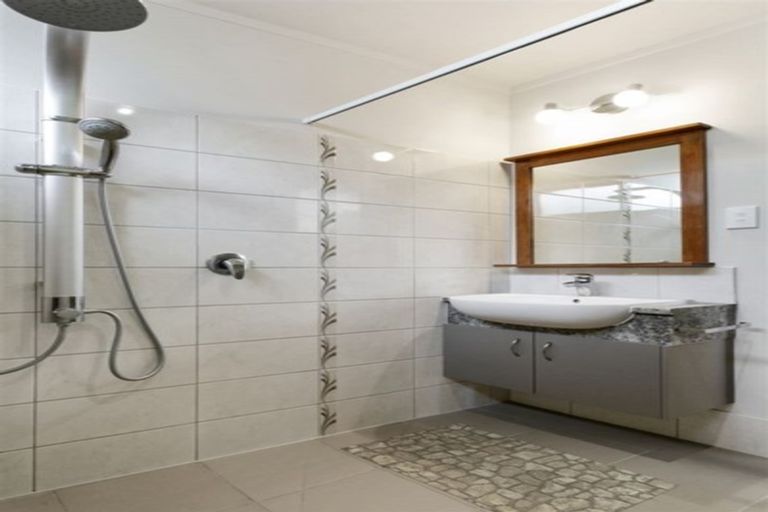 Photo of property in 113/117 Main Road, Tirau, 3410