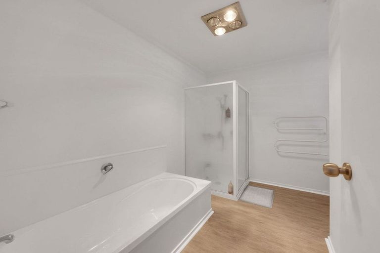 Photo of property in 22a Milicich Place, Cambridge, 3434