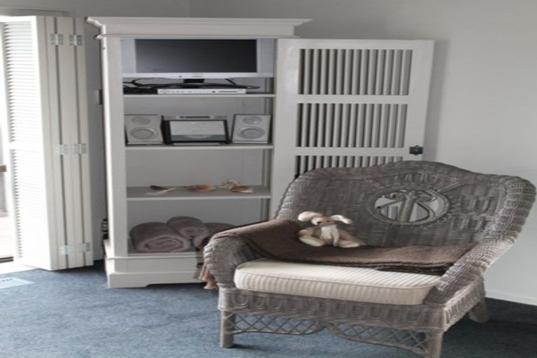 Photo of property in 96 Madras Street, Khandallah, Wellington, 6035