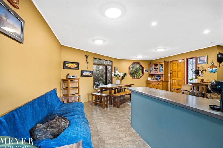 Photo of property in 439 Mahurangi East Road, Snells Beach, 0920