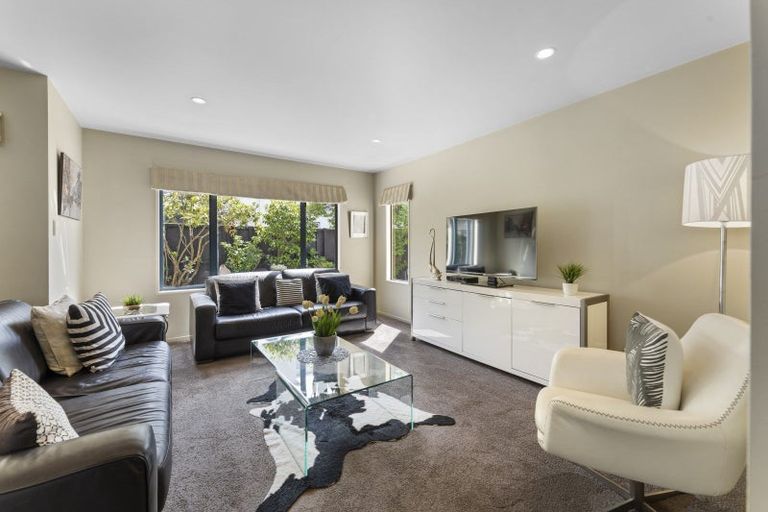 Photo of property in 77 Canon Street, St Albans, Christchurch, 8014
