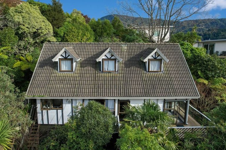 Photo of property in 5 Newgate Street, Picton, 7220