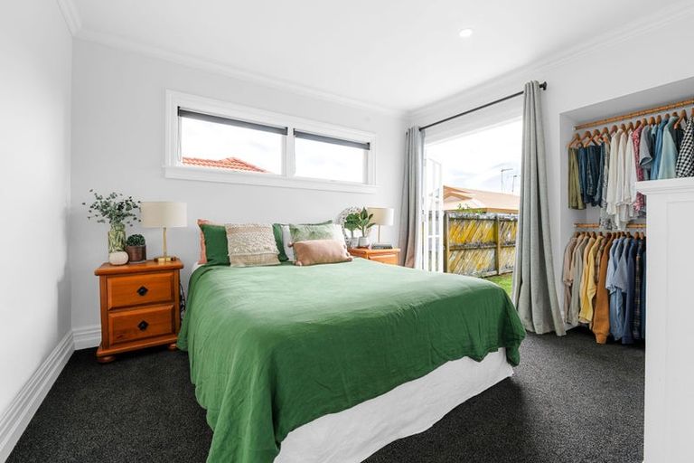 Photo of property in 30 Storey Avenue, Forest Lake, Hamilton, 3200