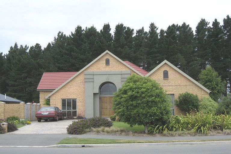 Photo of property in 526 Bower Avenue, Parklands, Christchurch, 8083
