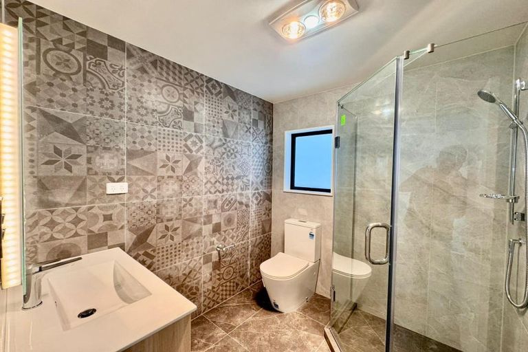 Photo of property in 64e Coxhead Road, Manurewa, Auckland, 2102