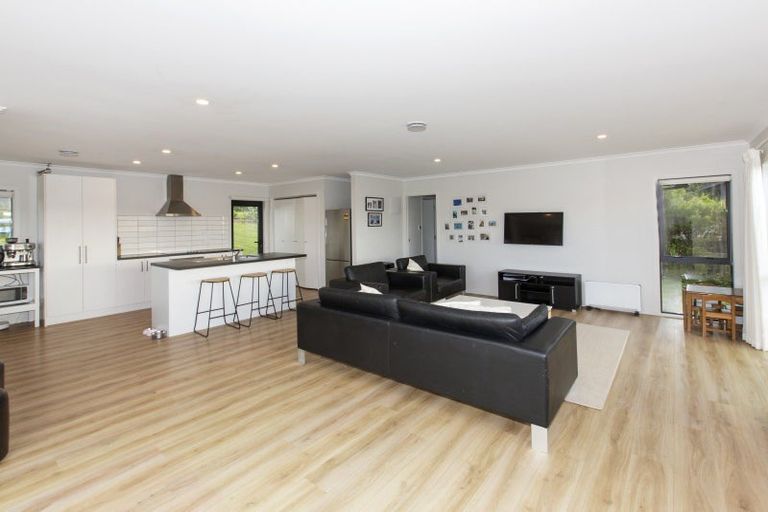 Photo of property in 4 Gillespie Drive, Baylys Beach, Dargaville, 0377