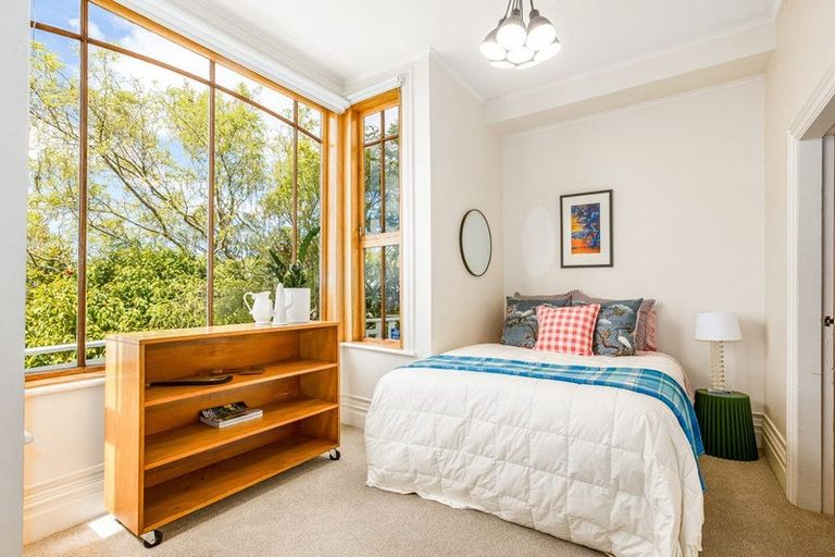 Photo of property in 9 Karepa Street, Brooklyn, Wellington, 6021