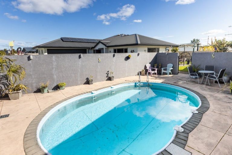 Photo of property in 9 Pania Place, Poraiti, Napier, 4112