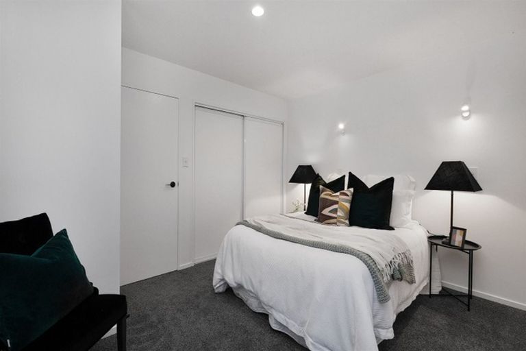 Photo of property in 50 Saint Andrews Hill Road, Mount Pleasant, Christchurch, 8081