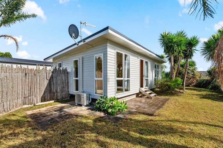 Photo of property in 1274 State Highway 1, Oakleigh, Whangarei, 0171