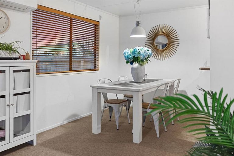 Photo of property in 38 Townhead Crescent, Bethlehem, Tauranga, 3110