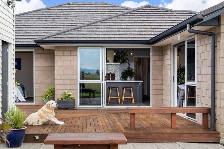 Photo of property in 64 Darlington Street, Ngatea, 3503