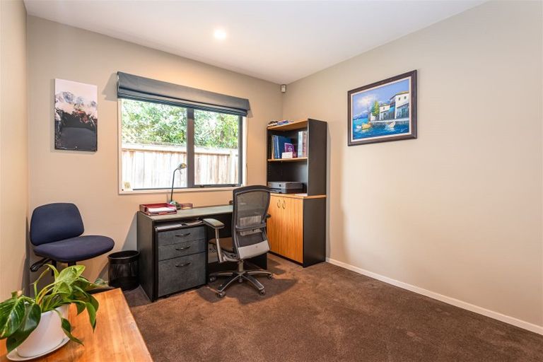 Photo of property in 293a Eastern Terrace, Sydenham, Christchurch, 8023