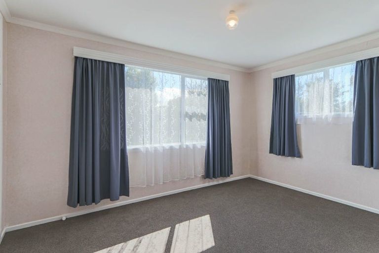 Photo of property in 4 Karaka Street, Inglewood, 4330