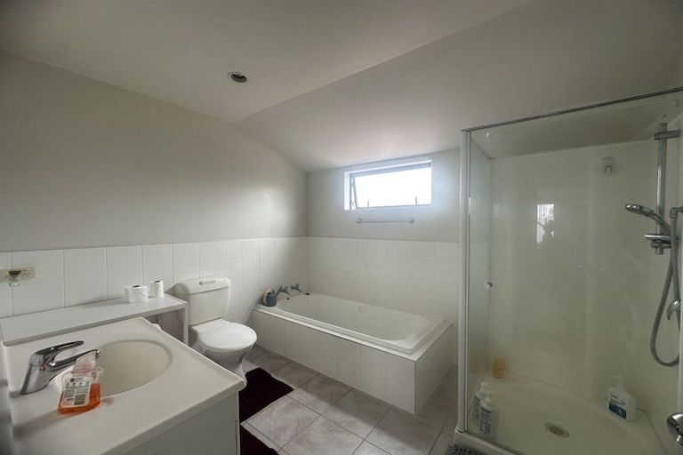 Photo of property in 27/22 Northcross Drive, Oteha, Auckland, 0632