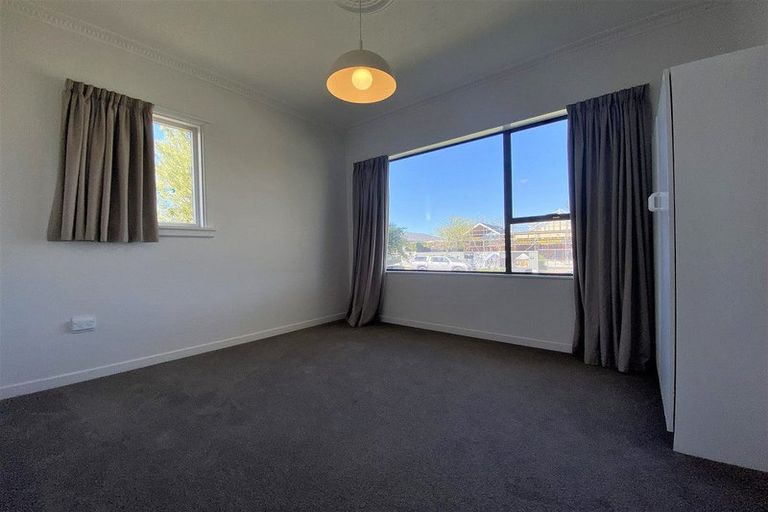 Photo of property in 185 Weston Road, St Albans, Christchurch, 8052