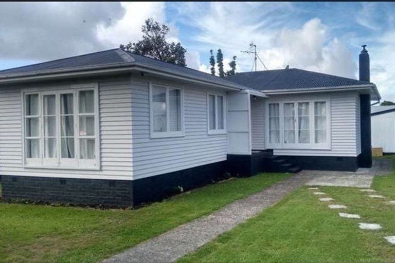 Photo of property in 24 Friedlanders Road, Manurewa, Auckland, 2102