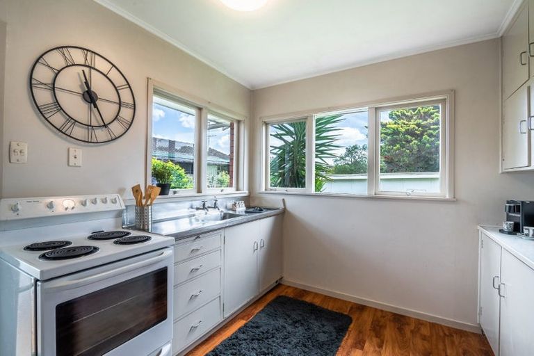 Photo of property in 6/43 Shakespeare Road, Milford, Auckland, 0620
