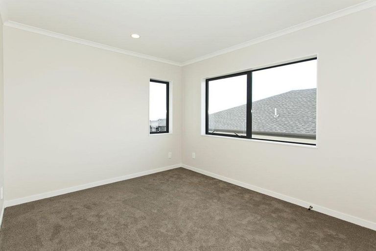 Photo of property in 6 Greenlink Rise, Long Bay, Auckland, 0630