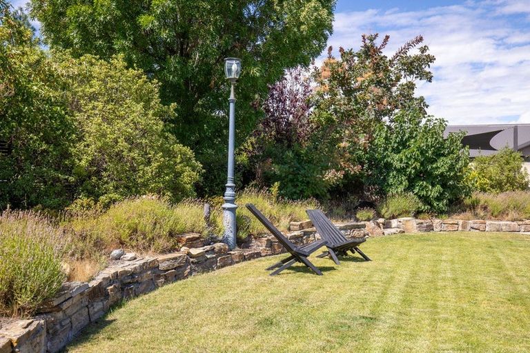 Photo of property in 9 Spruce Close, Alexandra, 9320