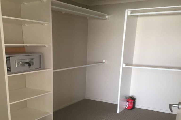 Photo of property in 66 Blackwood Drive, Wattle Downs, Auckland, 2103