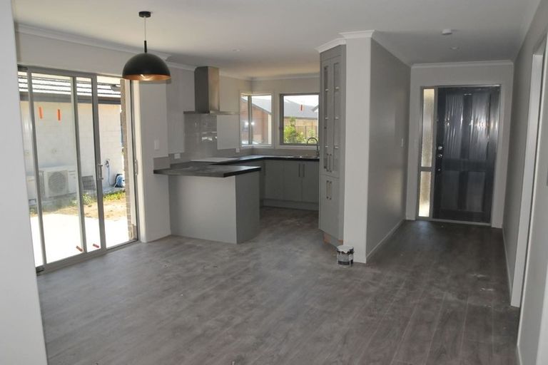 Photo of property in 20 Kotiate Street, Papamoa Beach, Papamoa, 3118