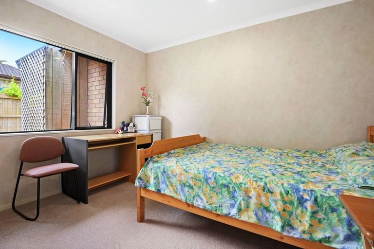 Photo of property in 33 Matarangi Road, East Tamaki, Auckland, 2013