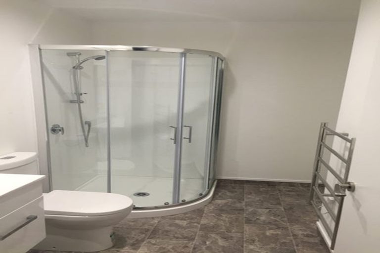 Photo of property in 76 Simla Crescent, Khandallah, Wellington, 6035