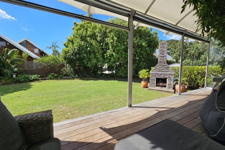 Photo of property in 103 Pacific Parade, Matarangi, Whitianga, 3592
