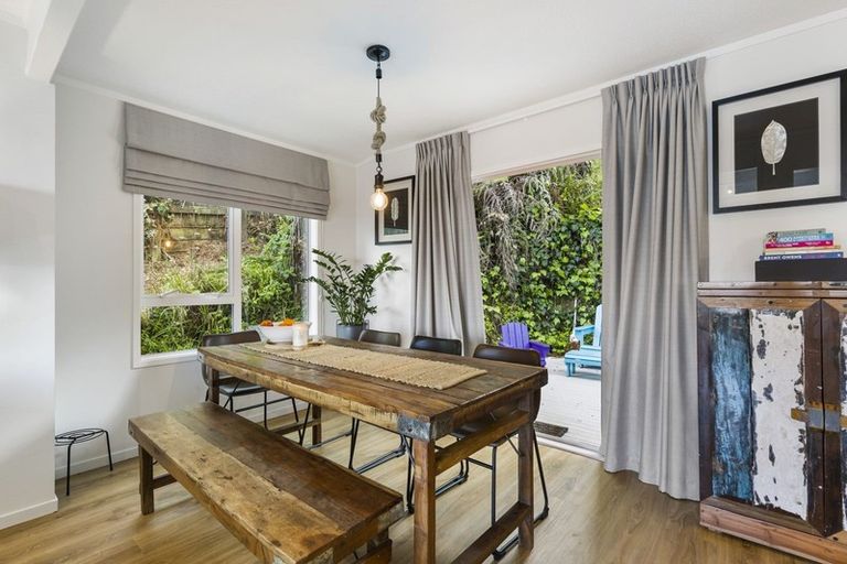 Photo of property in 72 Hadfield Street, Beach Haven, Auckland, 0626