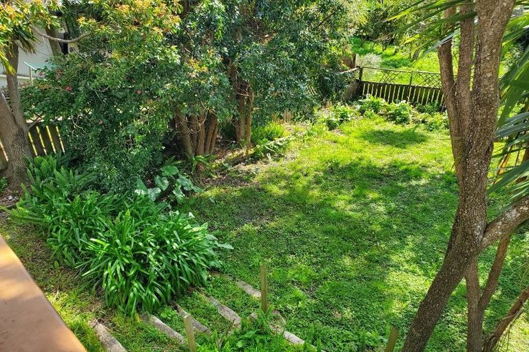 Photo of property in 2/11 Long Bay Drive, Torbay, Auckland, 0630