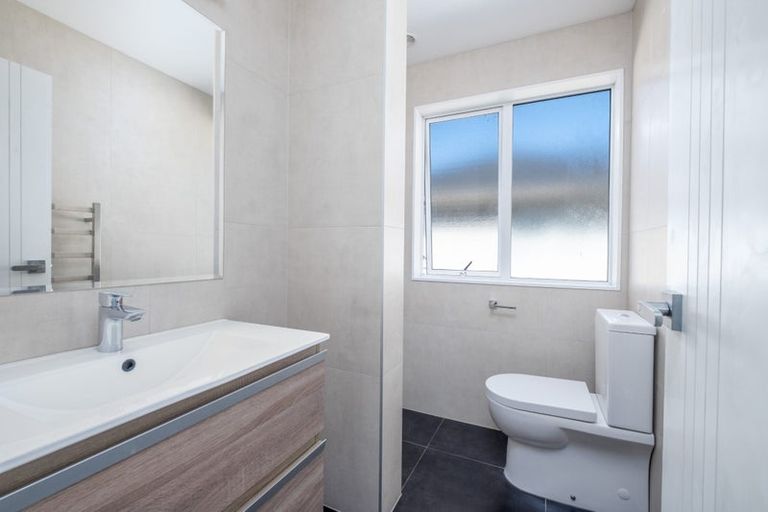 Photo of property in 20 Pikao Place, East Tamaki, Auckland, 2016