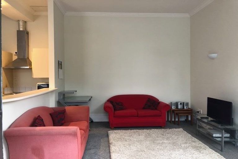 Photo of property in 3/10 Hobson Crescent, Thorndon, Wellington, 6011