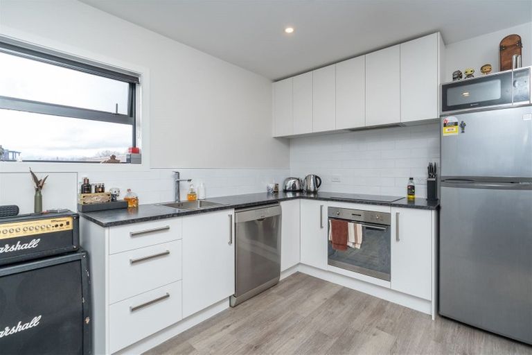 Photo of property in 110/2 Village Quarter Lane, Frankton, Hamilton, 3204