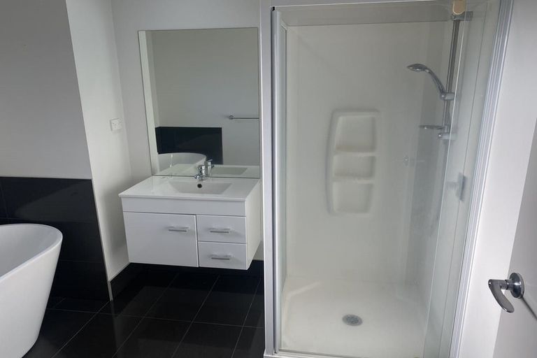 Photo of property in 9 Delta Close, Pyes Pa, Tauranga, 3112