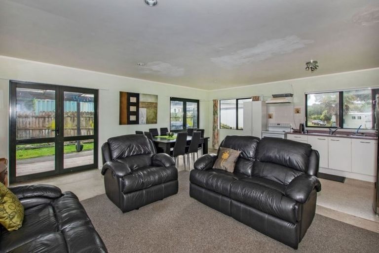 Photo of property in 22 Tamure Place, Ruakaka, 0116