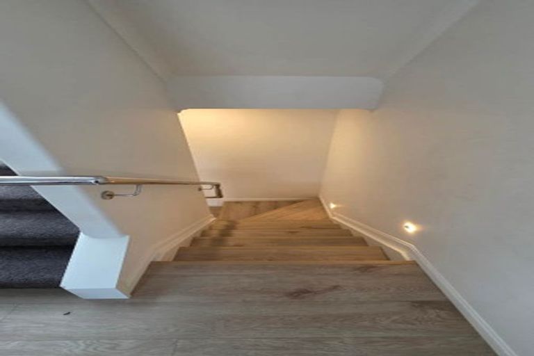 Photo of property in 421b Bucklands Beach Road, Bucklands Beach, Auckland, 2012