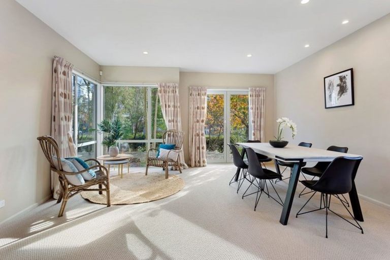 Photo of property in 5 Tanu Place, Parklands, Christchurch, 8083