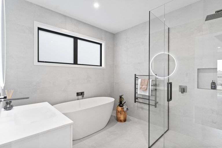 Photo of property in 36 Orchard Road, Greytown, 5712