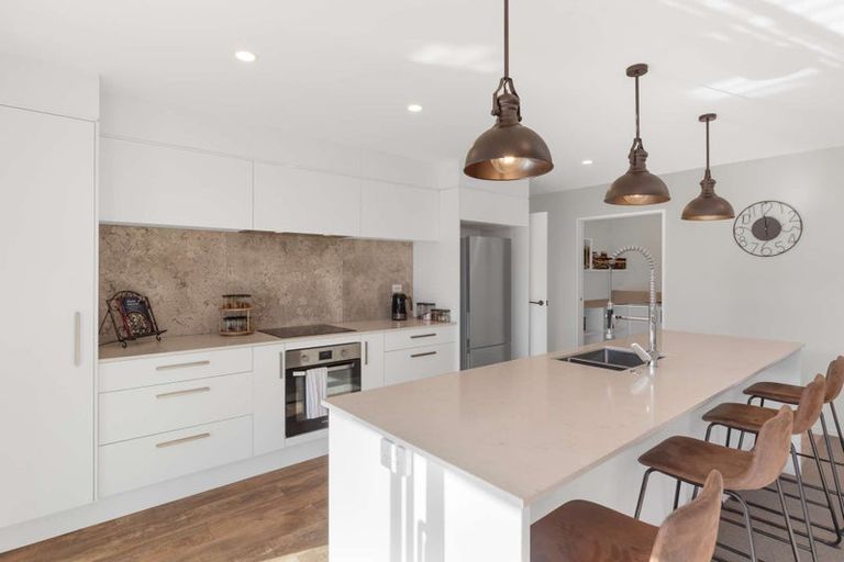 Photo of property in 49 Fairbairn Road, Rolleston, 7614