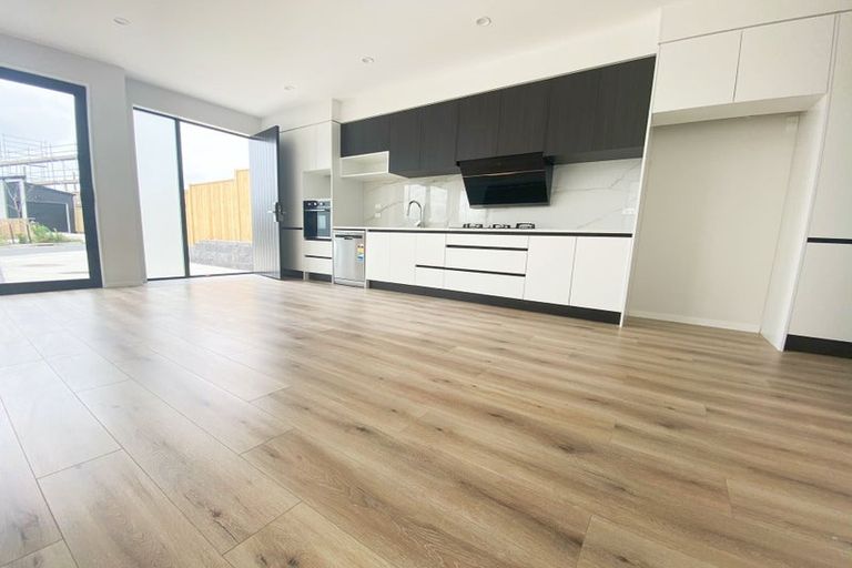 Photo of property in 81 Michael Bosher Way, Flat Bush, Auckland, 2019
