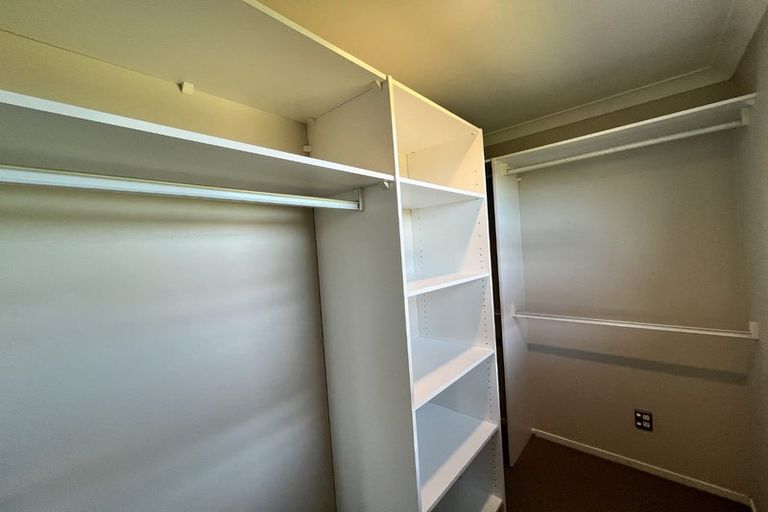 Photo of property in 9m Clearwater Cove, West Harbour, Auckland, 0618