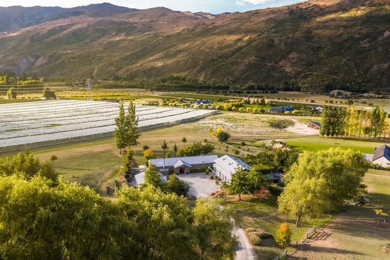 Photo of property in 61 Gibbston Back Road, Gibbston, Queenstown, 9371