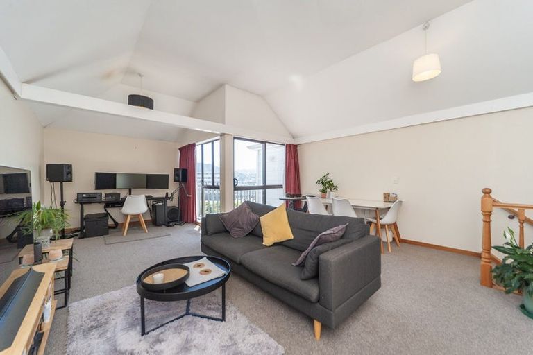 Photo of property in 9/2 Hood Street, Mount Victoria, Wellington, 6011
