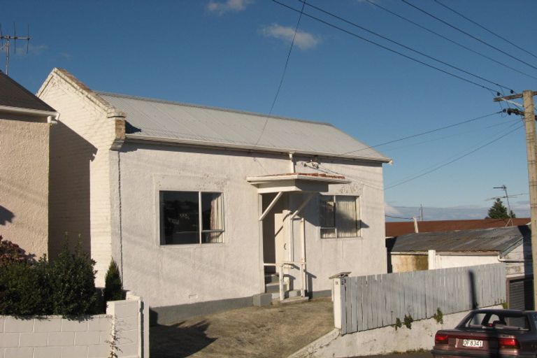 Photo of property in 13 Macnee Street, Mornington, Dunedin, 9011