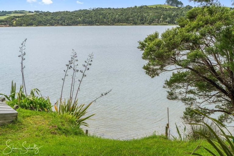 Photo of property in 429 Heatley Road, Whakapirau, Maungaturoto, 0583