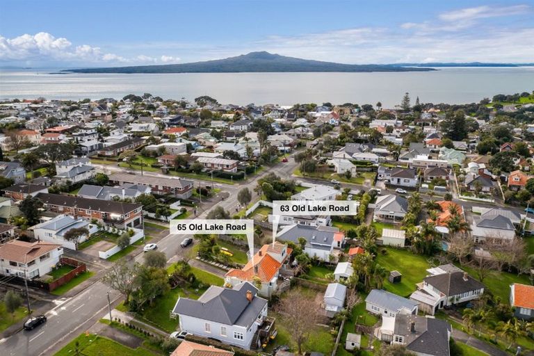 Photo of property in 63 Old Lake Road, Narrow Neck, Auckland, 0624